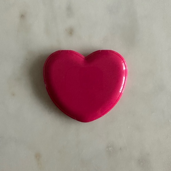 🆓💄💖 Dual-sided mirror compact in pink heart shape - Picture 2 of 5